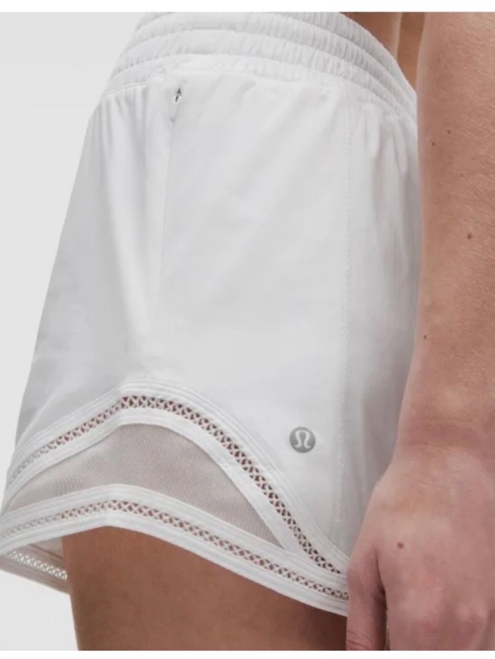 lululemon Hotty Hot HR Lined Short 4" Lace Trim